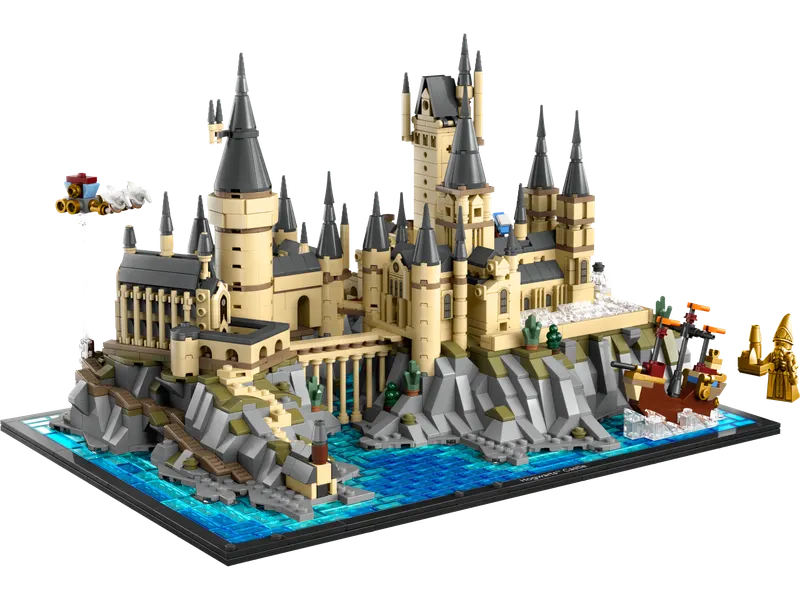 LEGO Harry Potter™ Hogwarts Castle and Grounds 76419