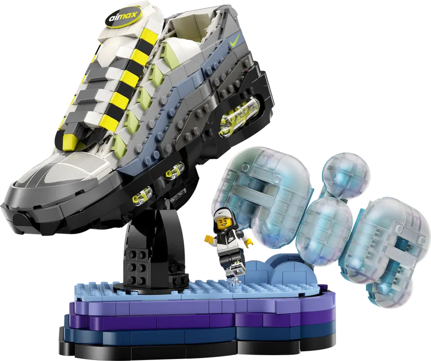 43025
