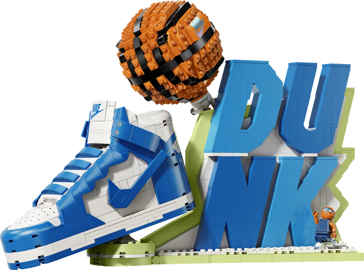 LEGO Editions Nike Dunk x LEGO Set 43008