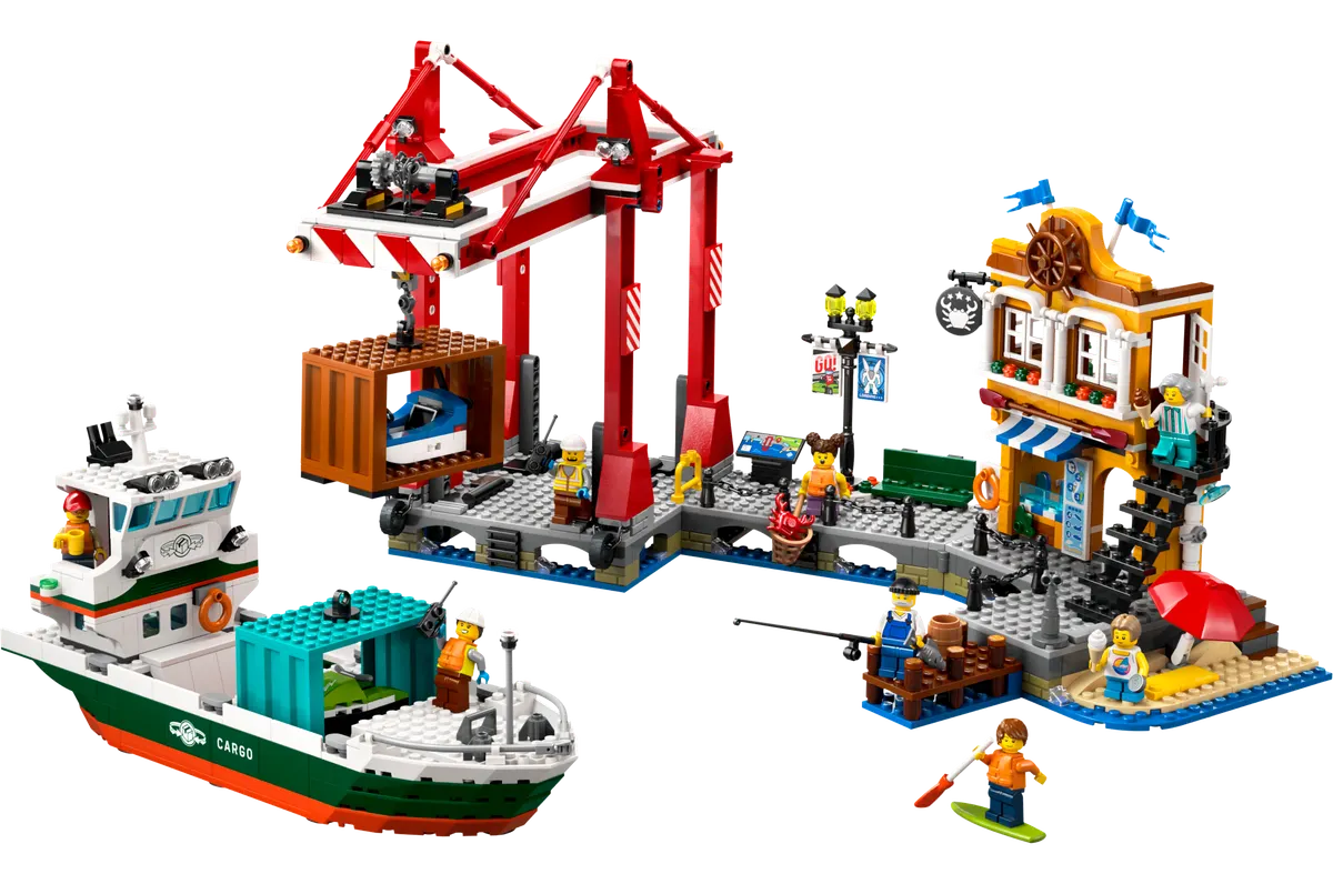 LEGO City Havnefront med fragtskib 60422